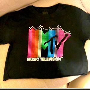 RETRO 1980S MTV CROP TOP!